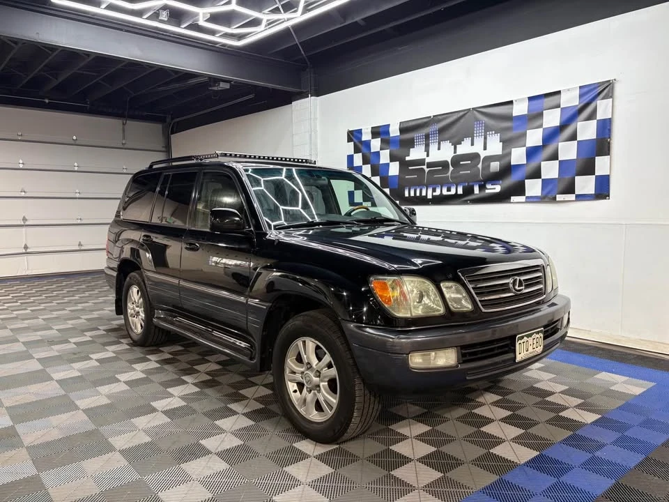 2005 Lexus LX 2nd Gen - Image 2 of 20