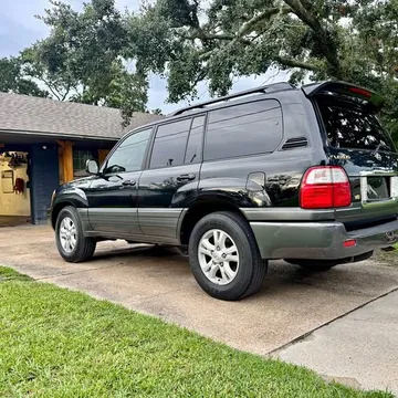 2005 Lexus LX 470 Sport Utility 4D