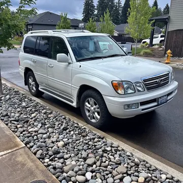 2005 Lexus LX 470 Sport Utility 4D