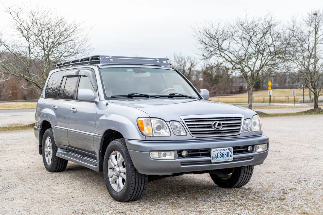 2005 Lexus LX 2nd Gen - Image 8 of 31