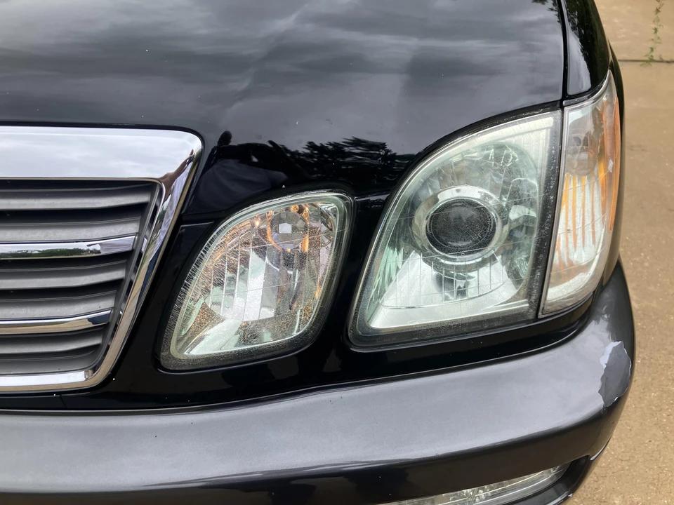 2005 Lexus LX 2nd Gen - Image 16 of 31