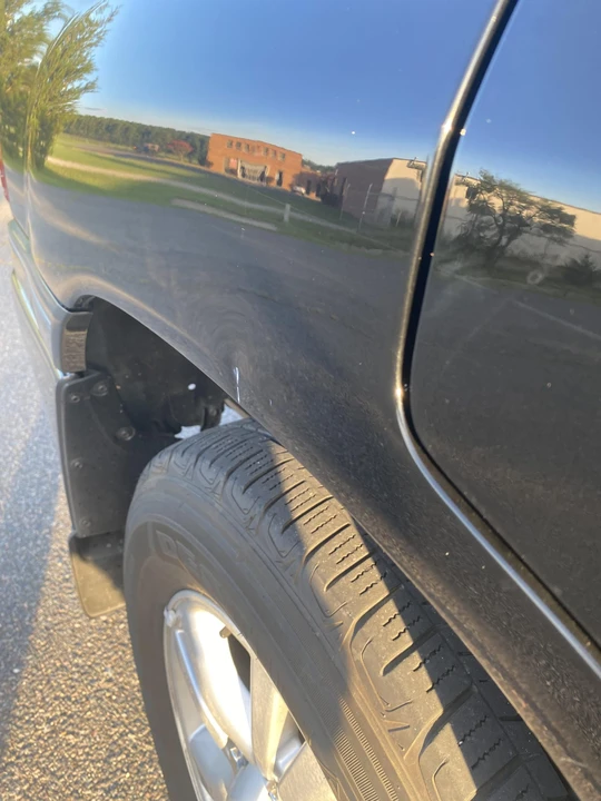 2005 Lexus LX 2nd Gen - Image 10 of 31