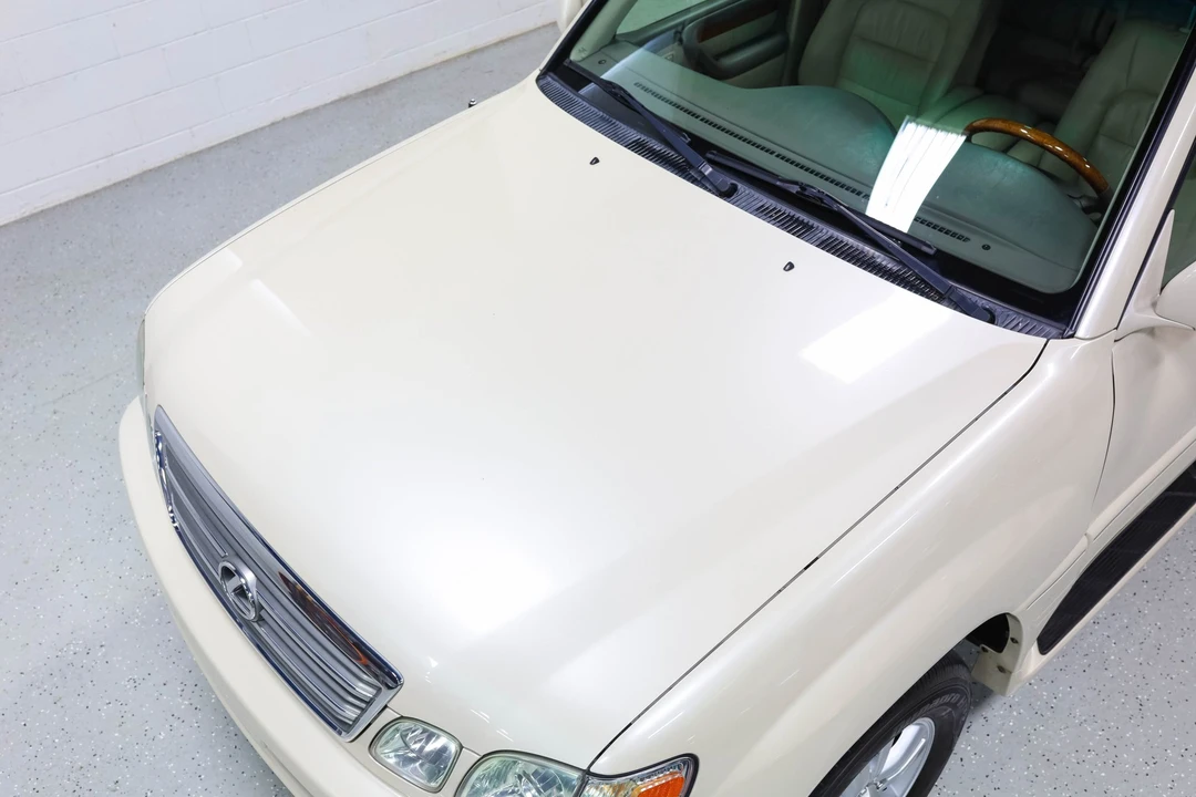 2005 Lexus LX 2nd Gen - Image 30 of 31