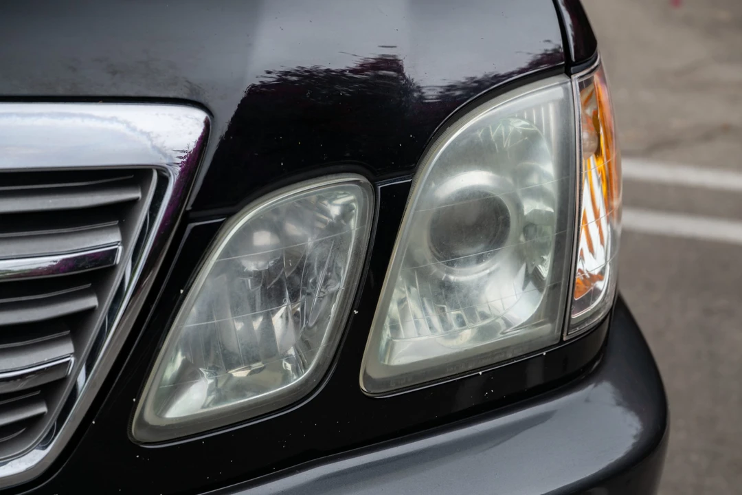 2005 Lexus LX 2nd Gen - Image 14 of 31