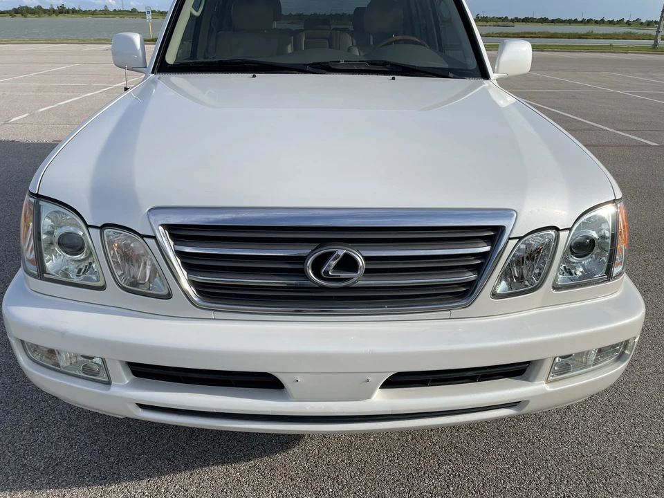 2005 Lexus LX 2nd Gen - Image 31 of 31