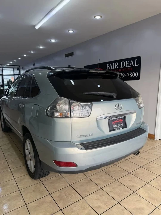 2005 Lexus RX 2nd Gen - Image 10 of 20