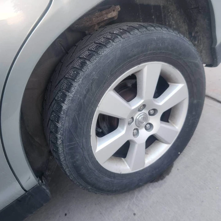 2005 Lexus RX 2nd Gen - Image 12 of 13