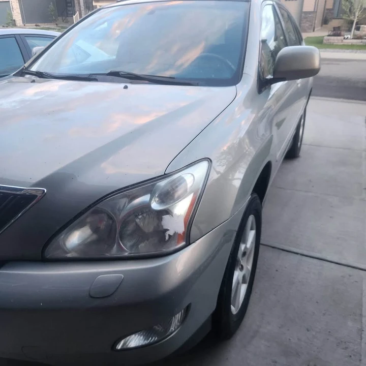 2005 Lexus RX 2nd Gen - Image 3 of 13