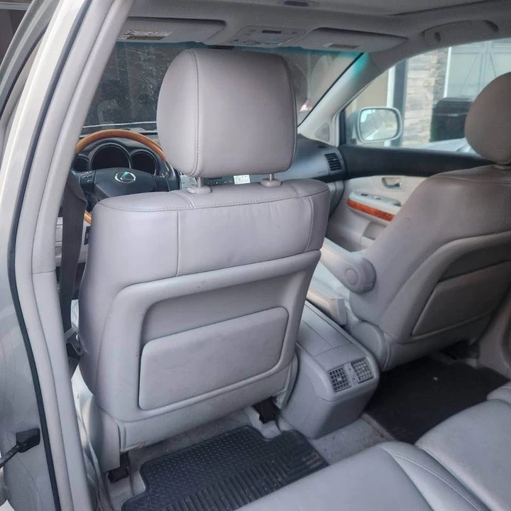 2005 Lexus RX 2nd Gen - Image 9 of 13