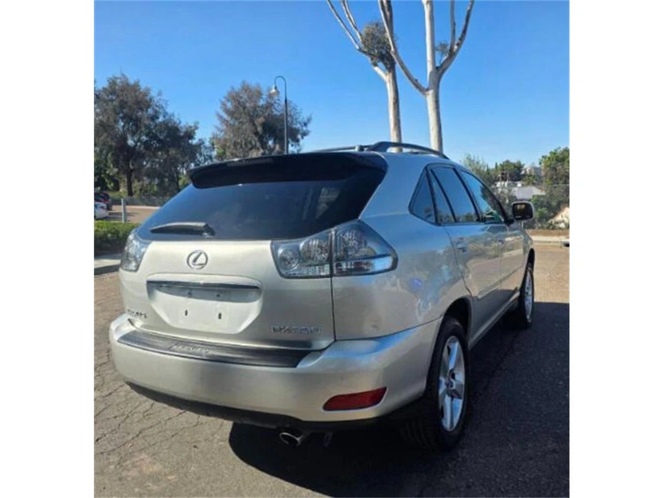 2005 Lexus RX 2nd Gen - Image 20 of 24