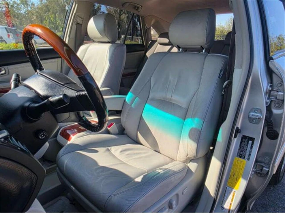 2005 Lexus RX 2nd Gen - Image 16 of 24