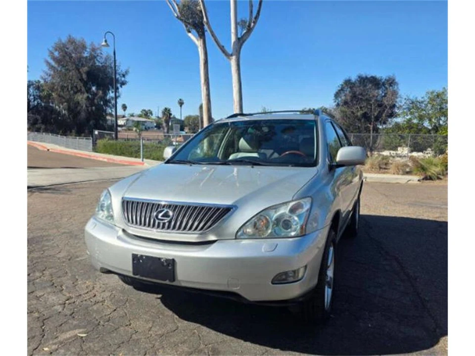 2005 Lexus RX 2nd Gen - Image 22 of 24
