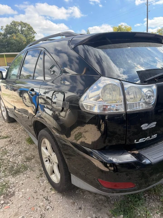 2005 Lexus RX 2nd Gen - Image 4 of 8