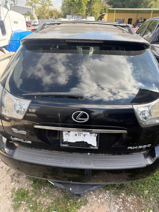 2005 Lexus RX 2nd Gen - Image 5 of 8