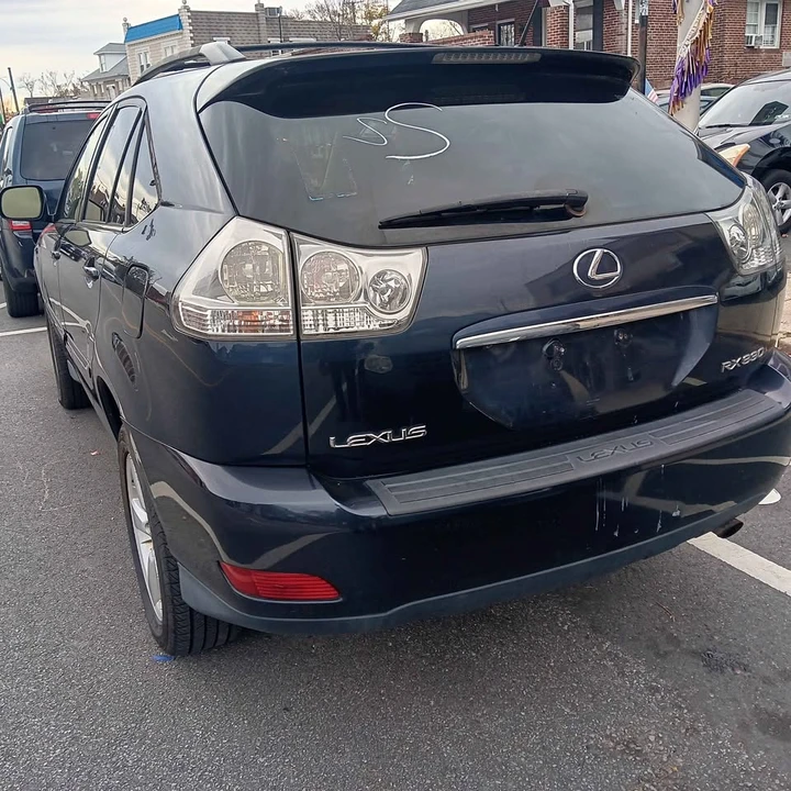 2005 Lexus RX 2nd Gen - Image 14 of 15