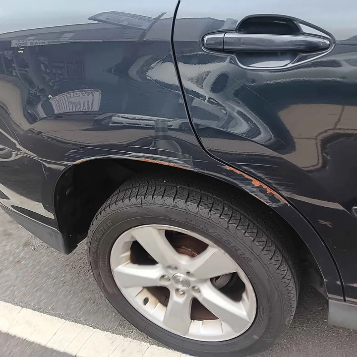 2005 Lexus RX 2nd Gen - Image 12 of 15