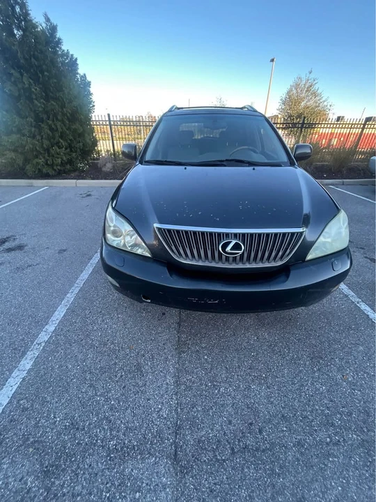 2005 Lexus RX 2nd Gen - Image 17 of 20