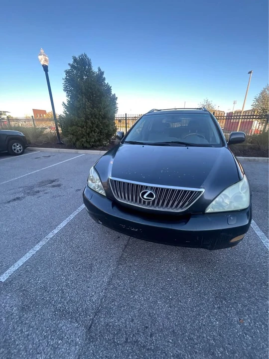2005 Lexus RX 2nd Gen - Image 16 of 20