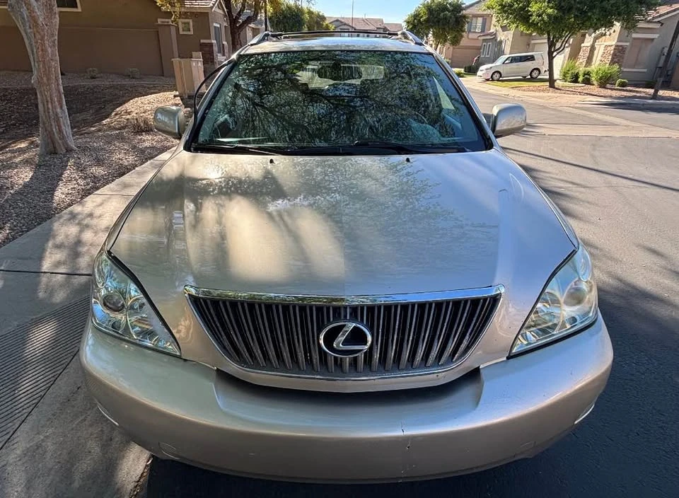 2005 Lexus RX 2nd Gen - Image 7 of 11