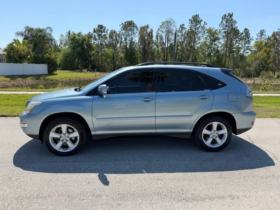 2005 Lexus RX 2nd Gen - Image 8 of 19