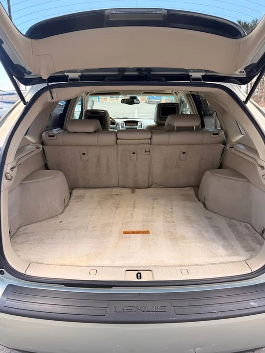 2005 Lexus RX 2nd Gen - Image 8 of 12