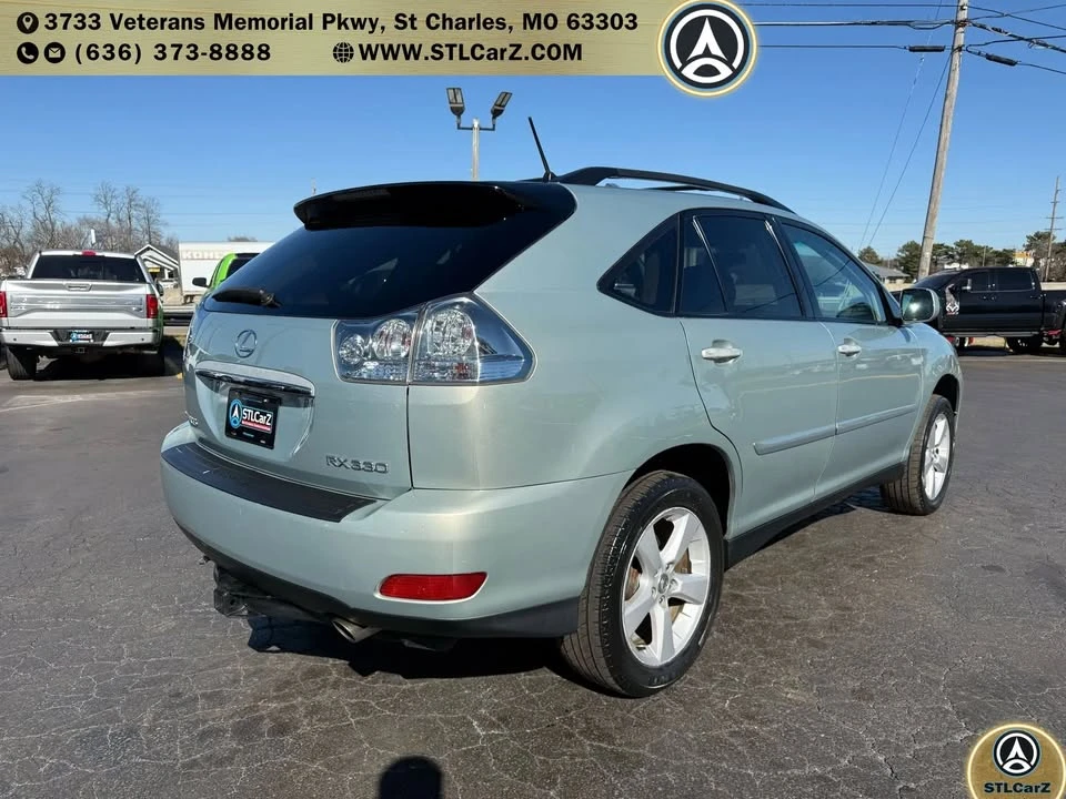 2005 Lexus RX 2nd Gen - Image 3 of 15