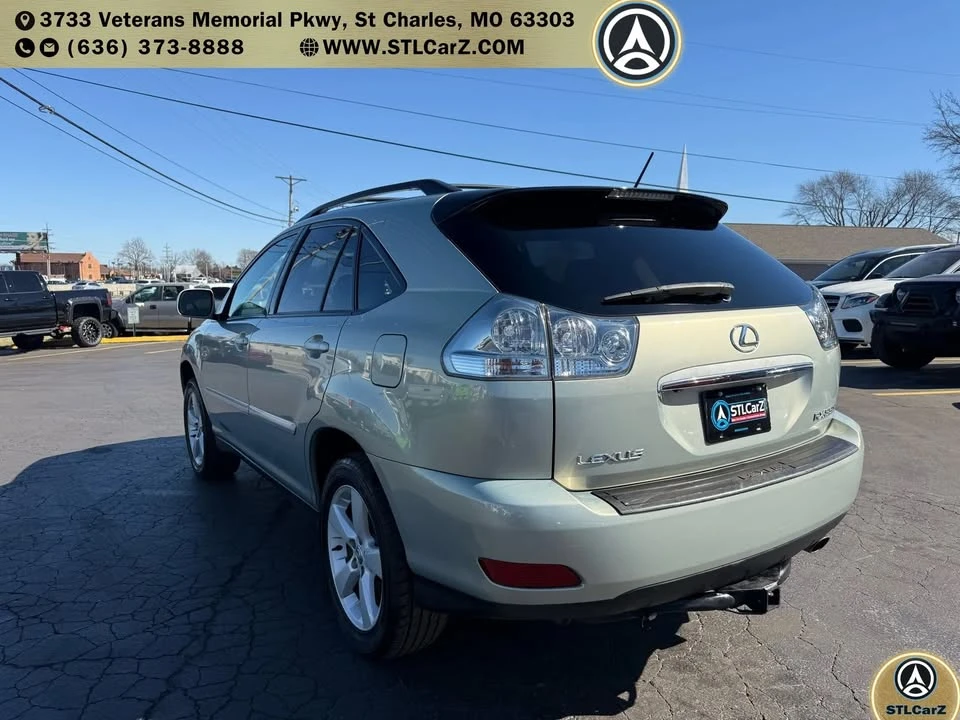 2005 Lexus RX 2nd Gen - Image 5 of 15