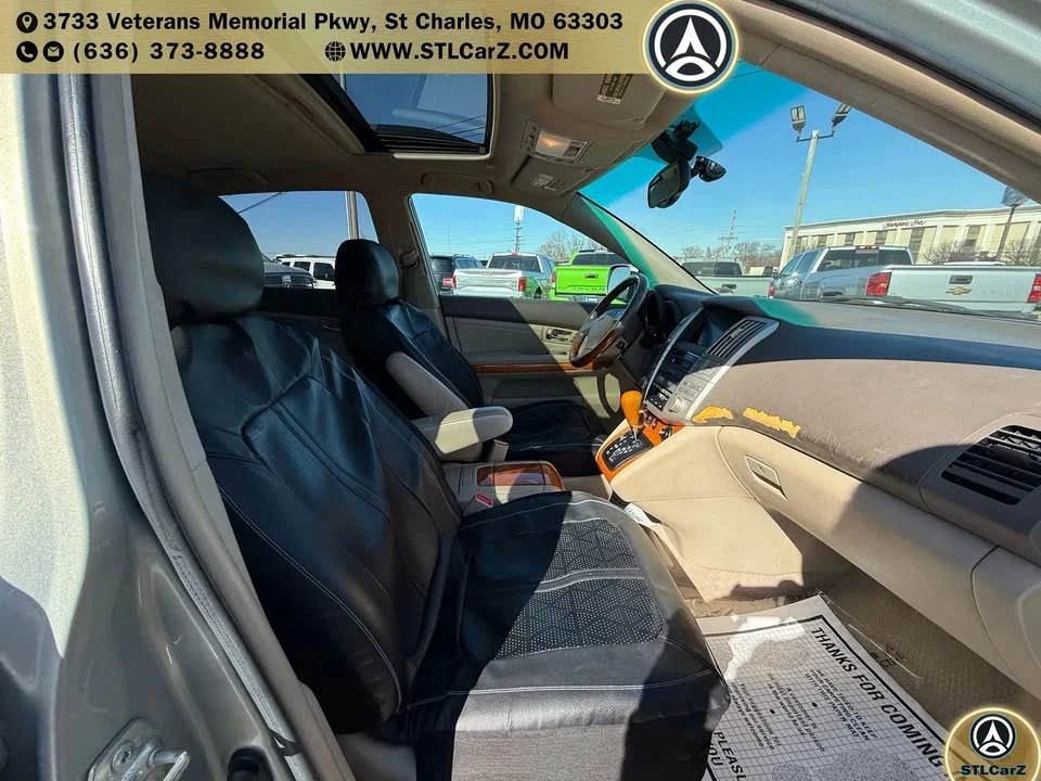 2005 Lexus RX 2nd Gen - Image 14 of 15