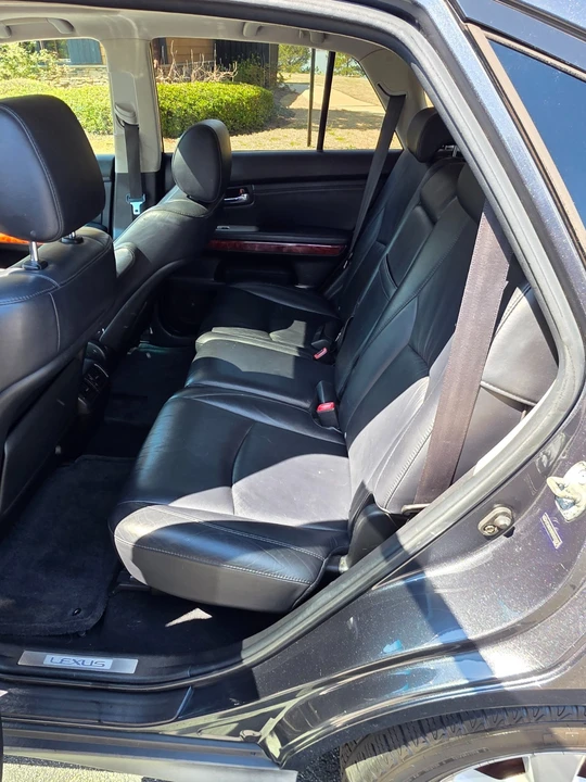 2005 Lexus RX 2nd Gen - Image 12 of 18