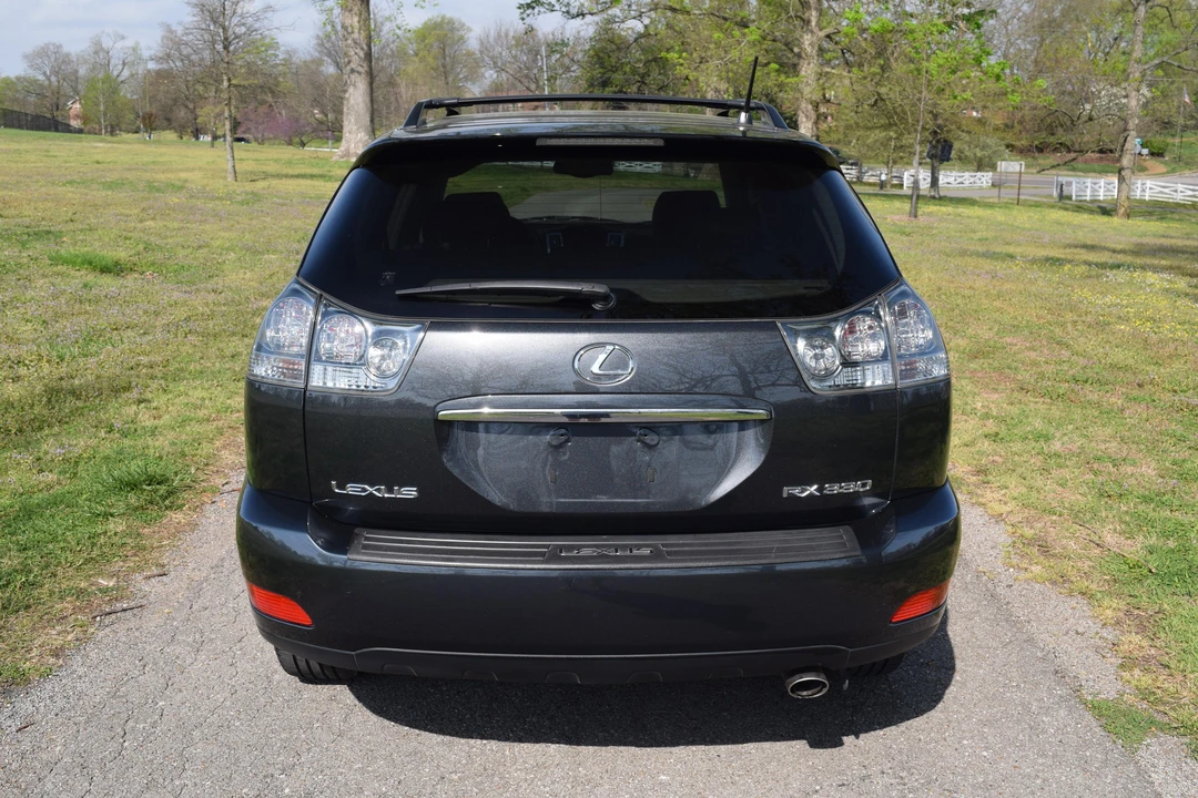 2005 Lexus RX 2nd Gen - Image 11 of 31
