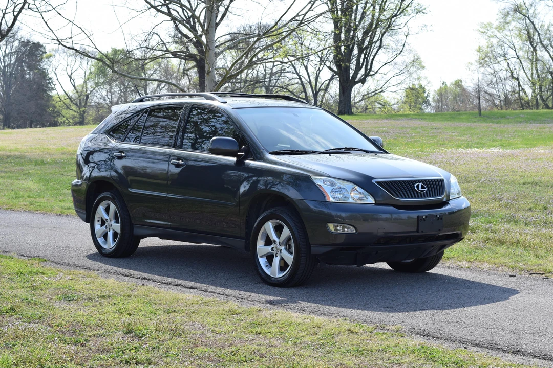 2005 Lexus RX 2nd Gen - Image 9 of 31