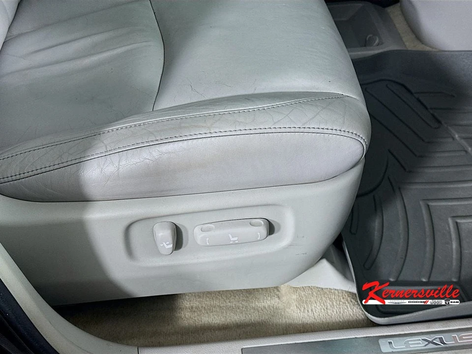 2005 Lexus RX 2nd Gen - Image 22 of 24