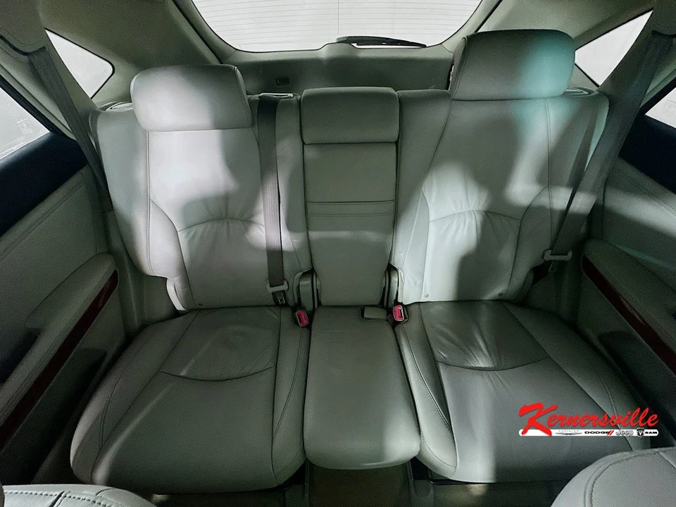 2005 Lexus RX 2nd Gen - Image 14 of 24
