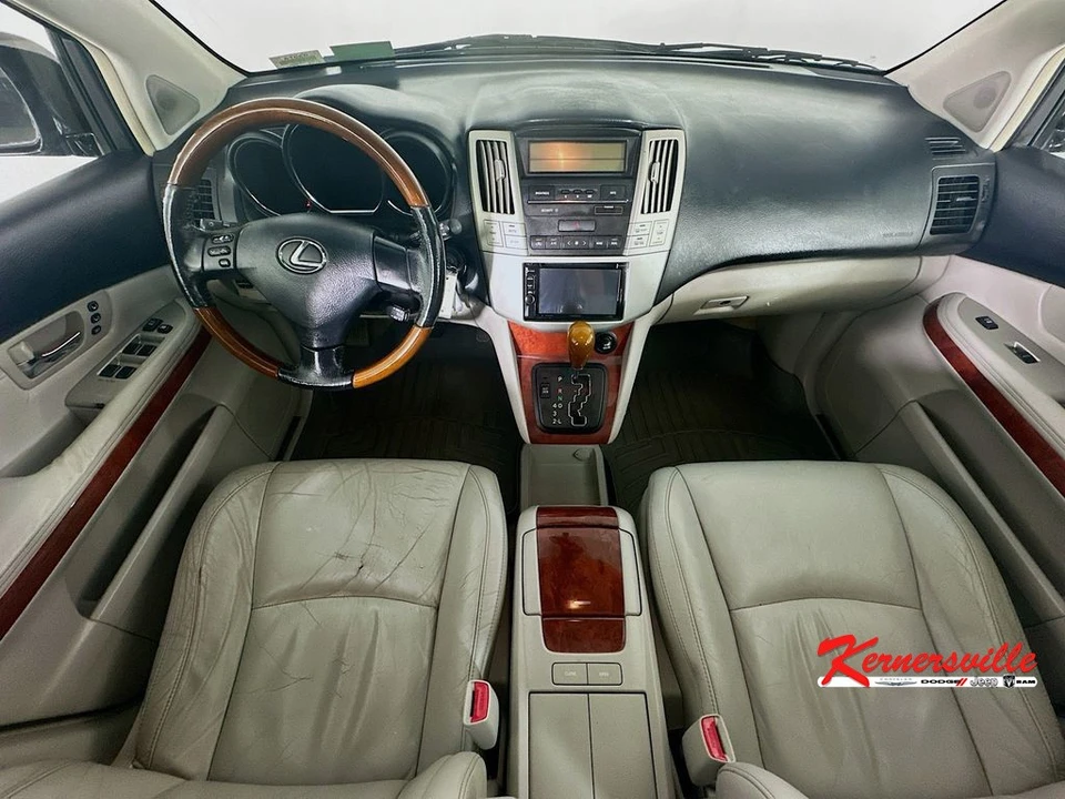 2005 Lexus RX 2nd Gen - Image 11 of 24