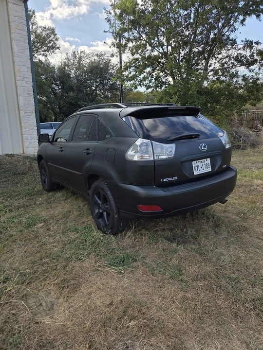 2005 Lexus RX 2nd Gen - Image 3 of 4