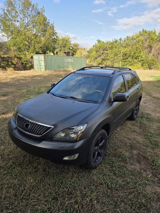 2005 Lexus RX 2nd Gen - Image 2 of 4