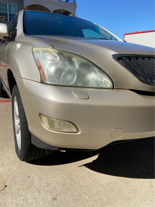 2005 Lexus RX 2nd Gen - Image 12 of 18