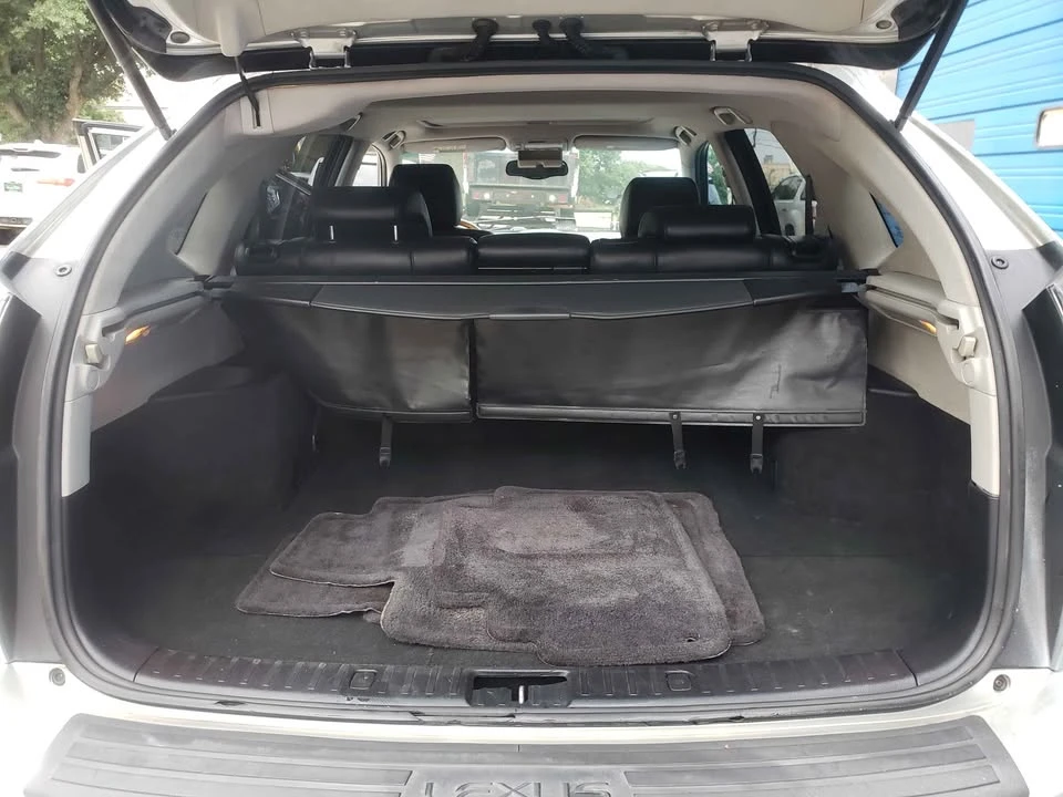 2005 Lexus RX 2nd Gen - Image 13 of 16
