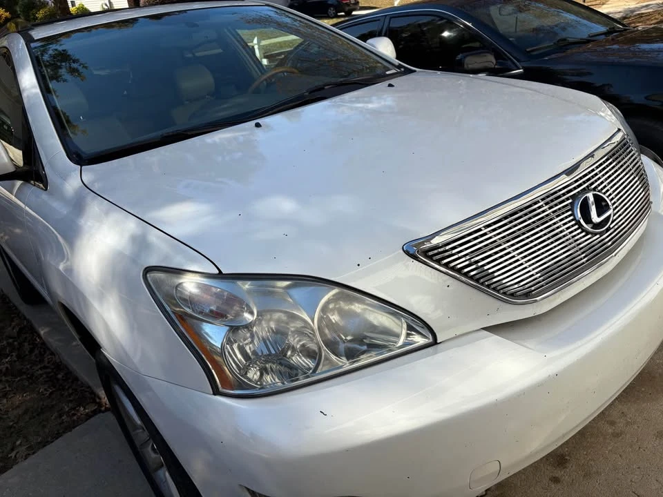 2005 Lexus RX 2nd Gen - Image 2 of 2
