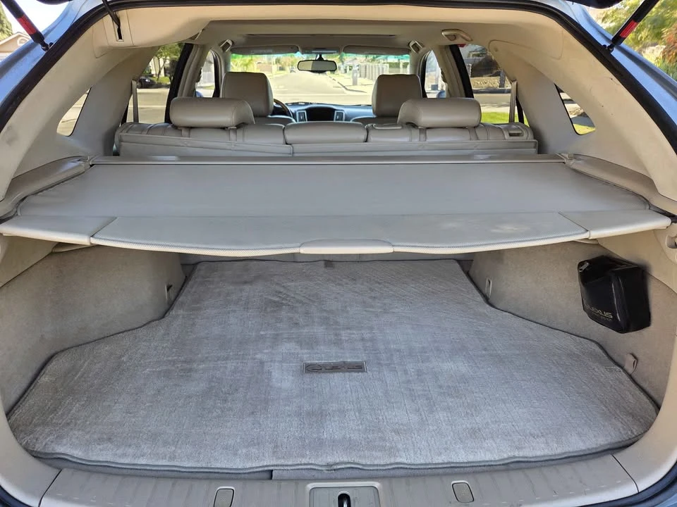 2005 Lexus RX 2nd Gen - Image 6 of 8