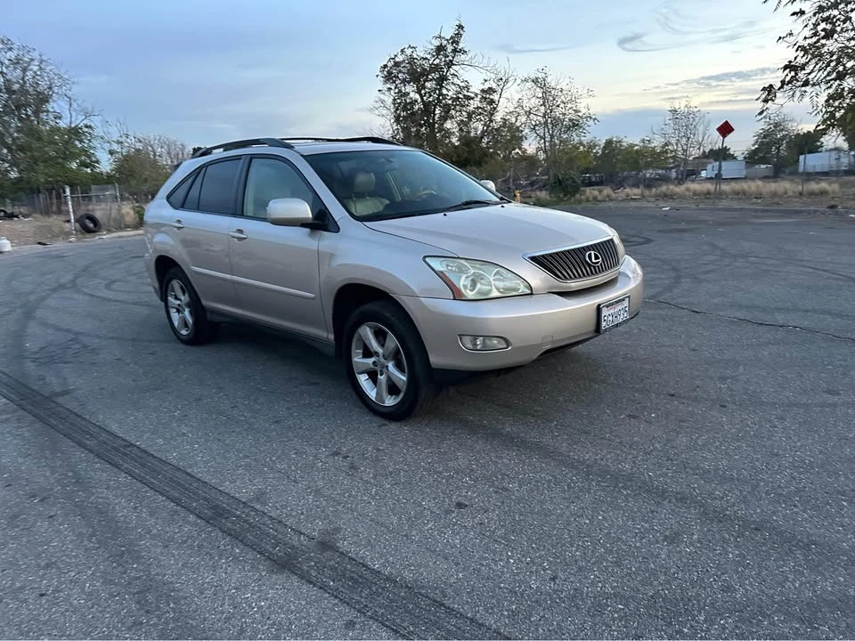 2005 Lexus RX 2nd Gen - Image 7 of 7