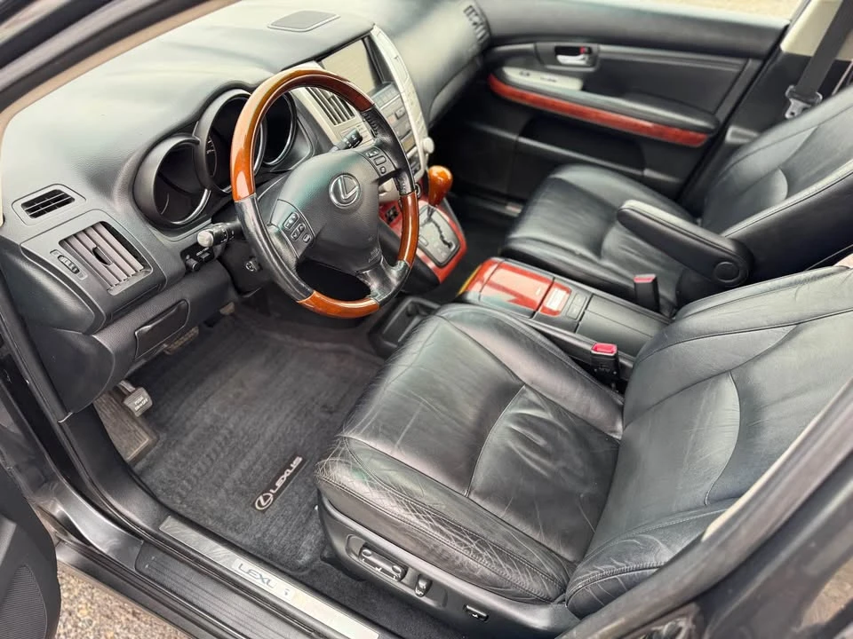 2005 Lexus RX 2nd Gen - Image 7 of 20