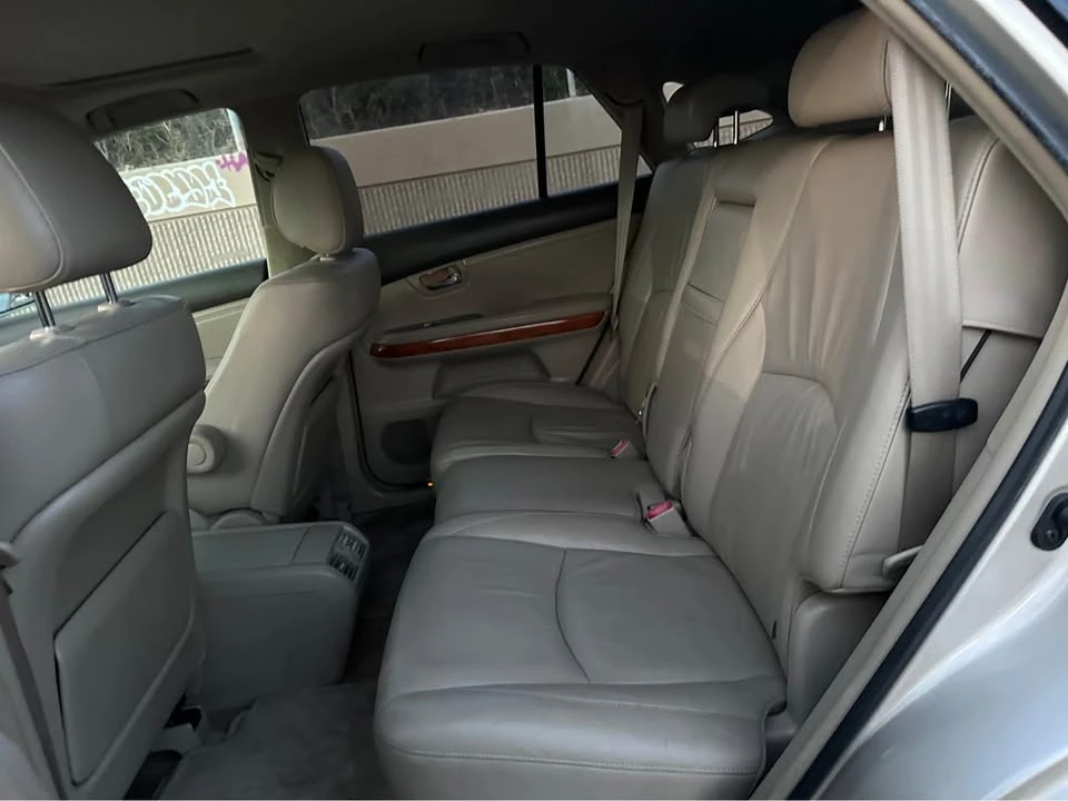 2005 Lexus RX 2nd Gen - Image 4 of 7