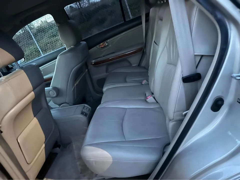 2005 Lexus RX 2nd Gen - Image 5 of 6