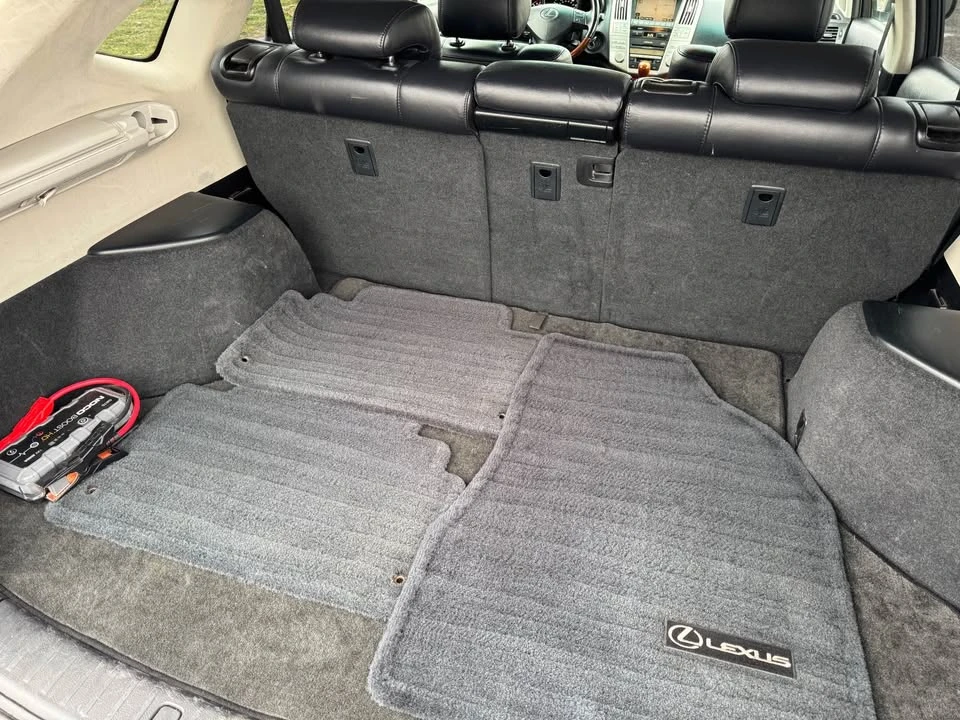 2005 Lexus RX 2nd Gen - Image 15 of 20