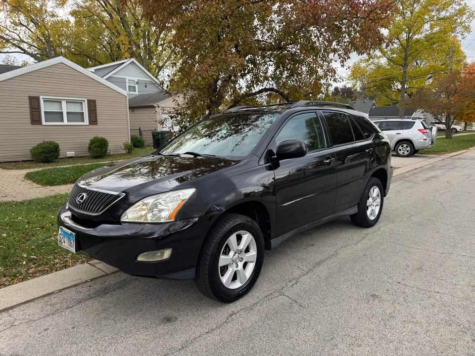 2005 Lexus RX 2nd Gen - Image 2 of 9