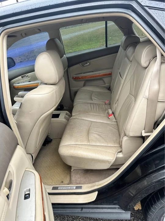 2005 Lexus RX 2nd Gen - Image 8 of 9