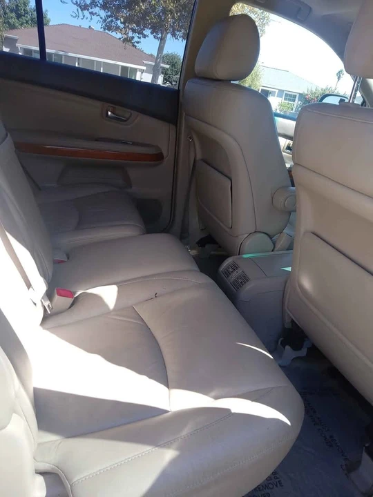 2005 Lexus RX 2nd Gen - Image 6 of 6