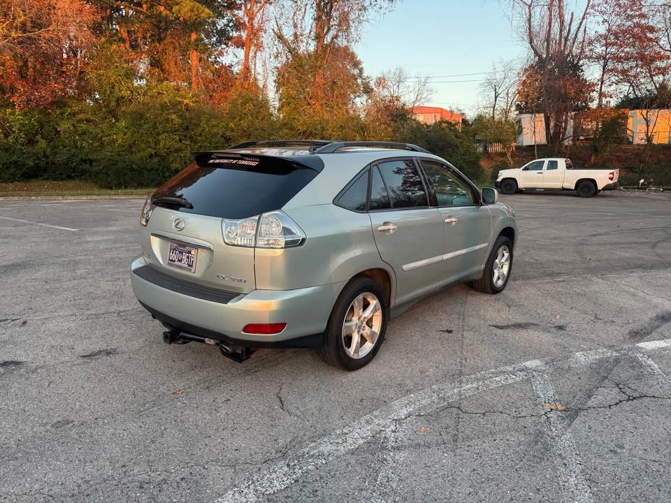 2005 Lexus RX 2nd Gen - Image 5 of 19