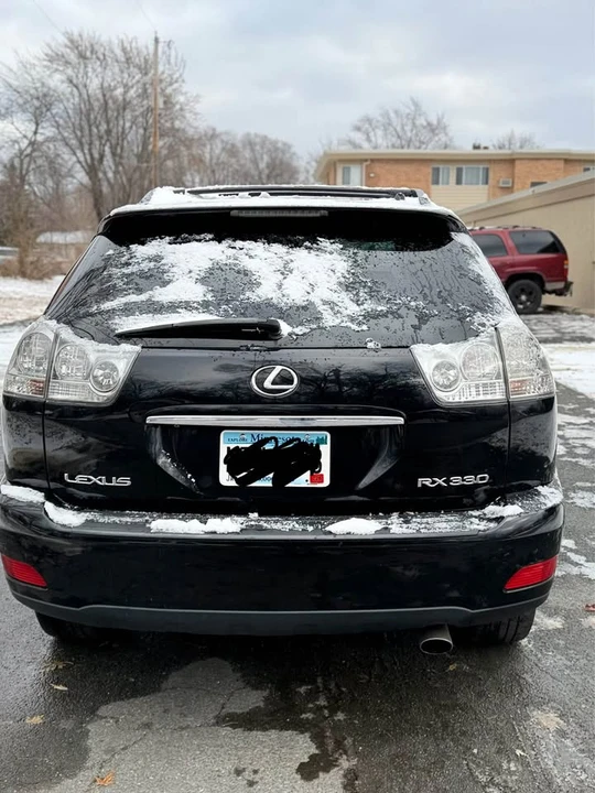 2005 Lexus RX 2nd Gen - Image 6 of 11